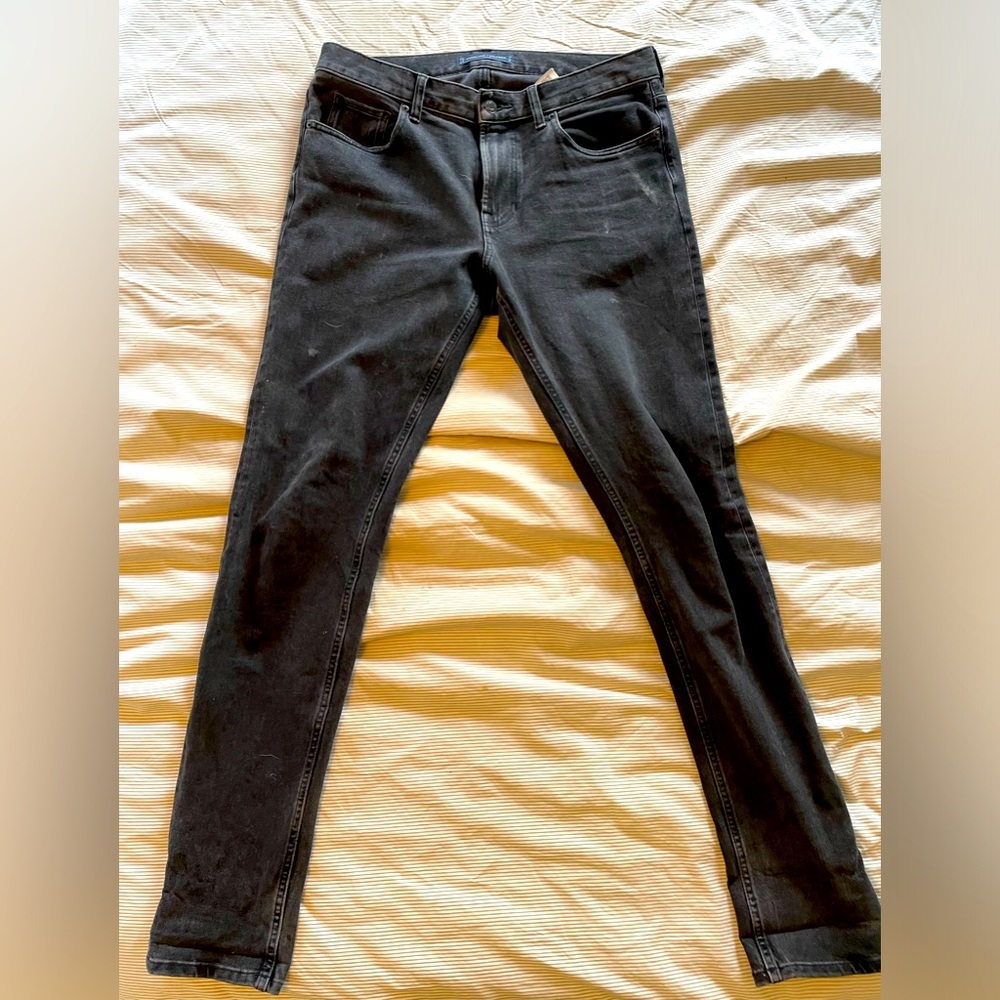 Everlane Uniform black skinny fit jeans. 33x34
